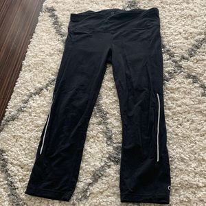 gap Capri leggings. Worn